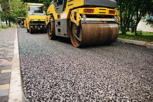 Best Professional Driveway Pavers  in Mayfield Heights, OH